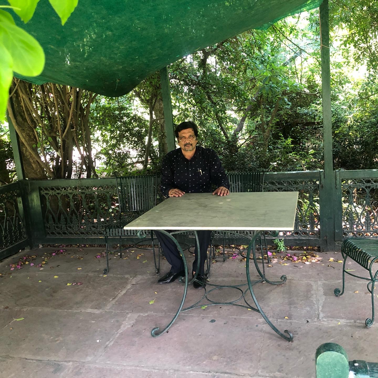 Piyush Goel- Mirror Image Writer