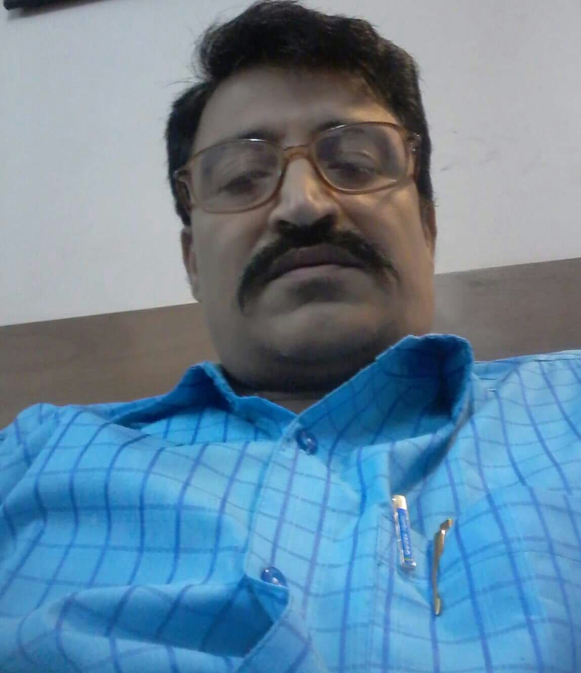 भाई-बहन के अटूट समबन्ध को प्रगाढ़ बनाता -पवित्र धागे का पर्व रक्षाबंधन